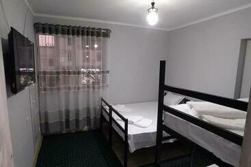 Hostel Chinor