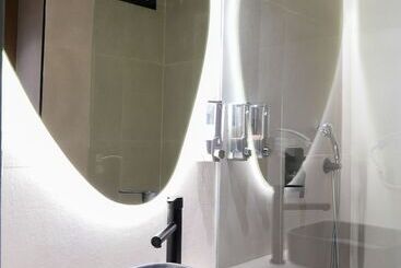 هتل Le M Hôtel