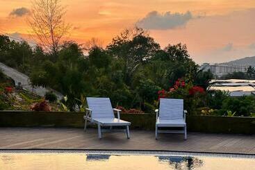 هتل Phu Quoc Hills Bungalow