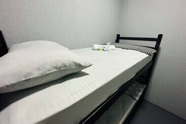 On Hostel Ii Gru Aeroporto Translado 24 Hs