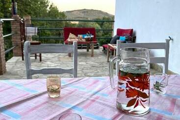 Open Mind Hostel - Alcala la Real