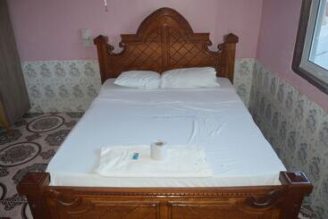 Peacock Court Hotel, Kilifi