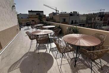 پانسیون The Beach House