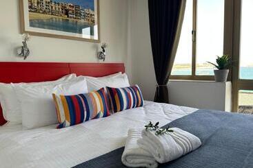 پانسیون The Beach House