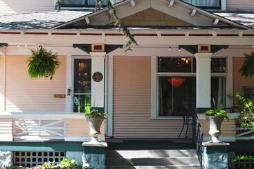 تختخواب و صبحانه Marianna Stoltz House