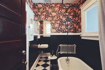 تختخواب و صبحانه Marianna Stoltz House