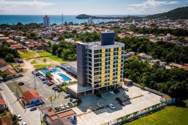 هتل Em Frente Ao Beto Carreiro Penha Sc Solar Pedra Da Ilha
