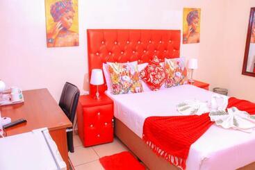 تختخواب و صبحانه Eagles Nest Self Catering Apartments