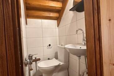 هتل Hanole Guest House