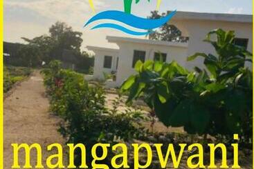 Mangapwani Beach Villa - Mangapwani