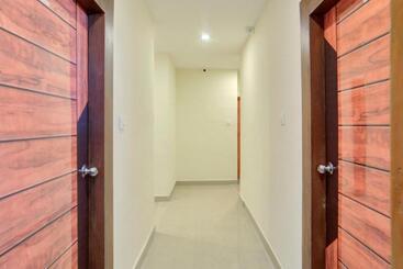 هتل Oyo Flagship 81336  Ragas