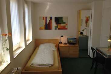 هتل Apartmenthaus Somborn