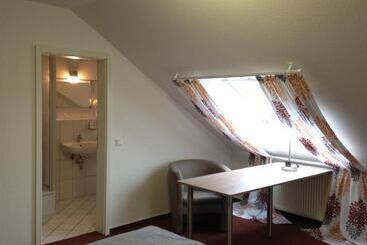 هتل Astra Rastatt