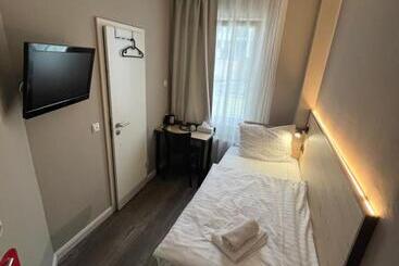 Jj Hotel Hannover City Pension