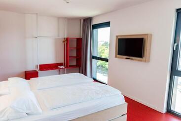 هتل Havenhostel Cuxhaven