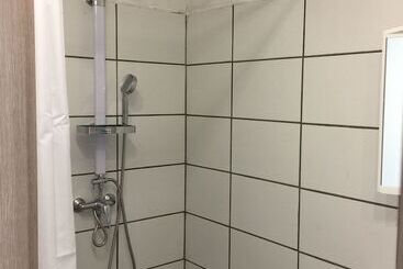 هتل Pension Lindenhof
