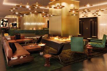 هتل Roomers Badenbaden, Autograph Collection