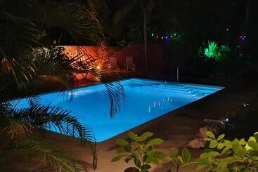 Abaai Resort B&b