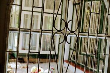 Abaai Resort B&b