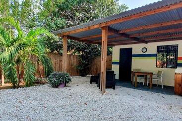Abaai Resort B&b