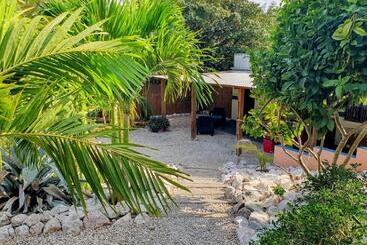 Abaai Resort B&b