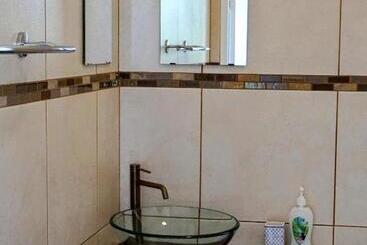 Abaai Resort B&b