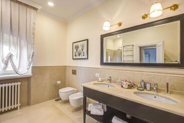 تختخواب و صبحانه Villa Mussio