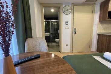 Elegance Suites