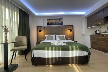 Elegance Suites