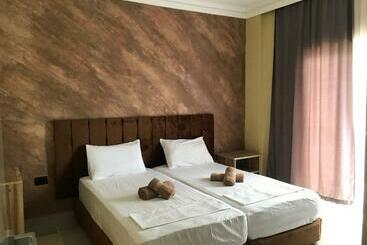 Te Bujtina Hotel&restaurant