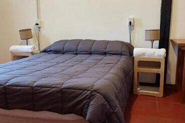 Nina Hostel