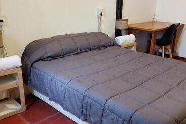 Nina Hostel