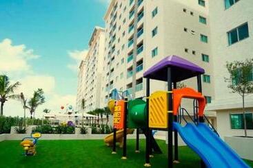 Salinas Park Resort