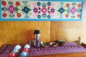 住宿加早餐  Uros Samay Qilla Lodge