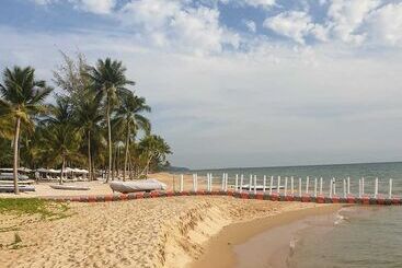 هتل Green Inn Phu Quoc
