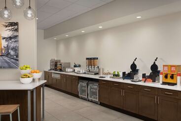 هتل Hampton Inn & Suites Durham University Medical Center
