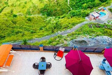 Отель River Grand Resort   A Peaceful Stay Kempty Fall Mussoorie