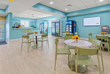 هتل Seaport Suites