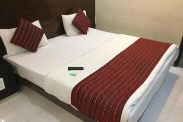 Priya Palace By Byob Hotels