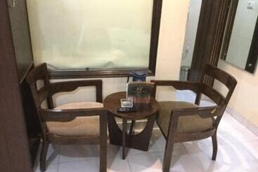 Priya Palace By Byob Hotels