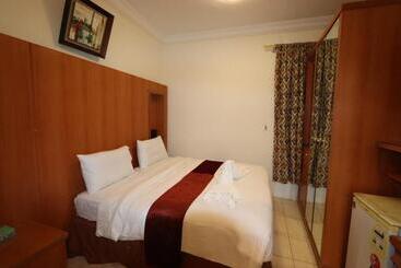 Aayan Hotel Rooms Al Shasha Close To Free Buses 1close To The Haram