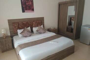 Rayan Hotel Suites