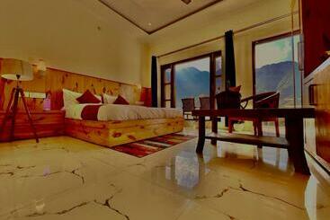 Sitara Hotel & Resort, ! Most Awarded Property In Mussoorie