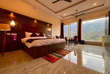 Sitara Hotel & Resort, ! Most Awarded Property In Mussoorie