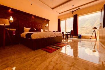 Sitara Hotel & Resort, ! Most Awarded Property In Mussoorie