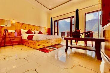 Sitara Hotel & Resort, ! Most Awarded Property In Mussoorie