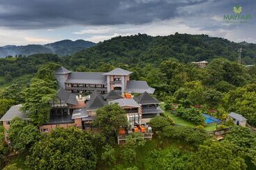 酒店 Mayfair Spring Valley Resort Guwahati