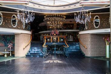 هتل & Restaurant Infinity