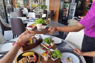 هتل Darling Harbour Residence   South Pattaya