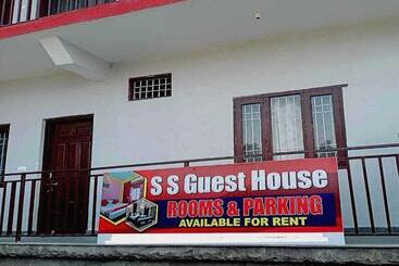 هتل Oyo 81211 Ss Guest House